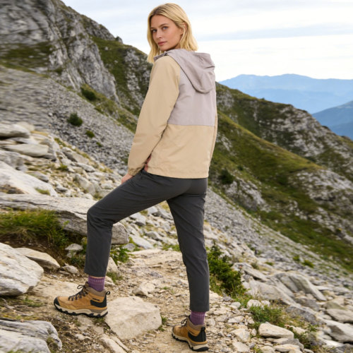 Custom Women's Mountaineering Jacket | OEM ODM Outdoor Jackets – Ginwen