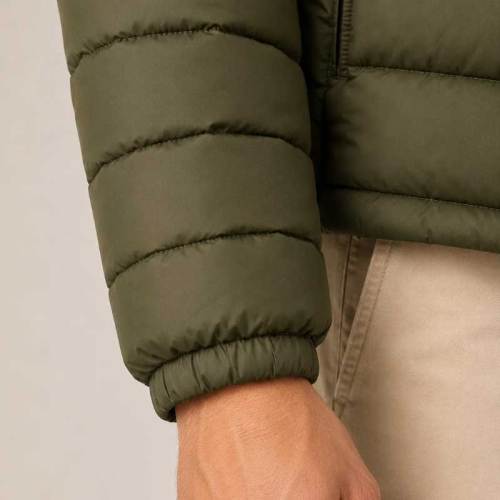 Custom Men's Olive Green Lightweight Puffer Jacket Manufacturer | GinwenWear Down & Quilted Outerwear Factory