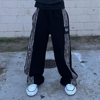 Custom Clothing Manufacturers Camouflage stripes Embroidered logo Pants