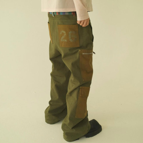 Custom Clothing Manufacturers Colored belts Embroidered cargo pants
