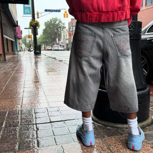 Custom Clothing Manufacturers Rhinestones Embroidery Logo distressed denim shorts