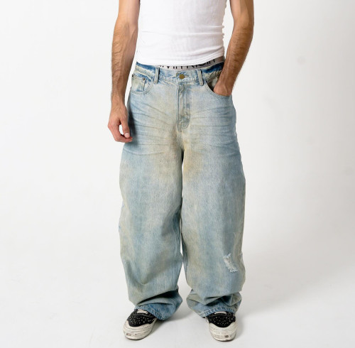 Custom Clothing Manufacturers Distressed Spray dirty Effect Straight-leg jeans