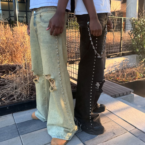 Custom Clothing Manufacturers Distressed rivets Acid-washed jeans