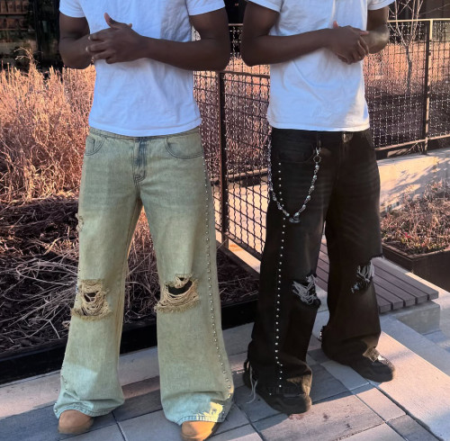 Custom Clothing Manufacturers Distressed rivets Acid-washed jeans