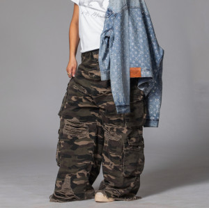 Custom Clothing Manufacturers Distressed Camouflage Cargo Pants