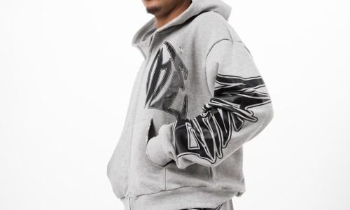 Streetwear Sets: Leading Global Sportswear Fashion Trends