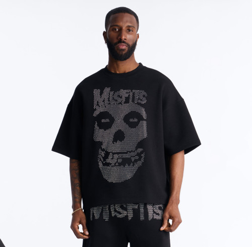 Custom Clothing Manufacturer Black T-shirt With Rhinestone Embellishment