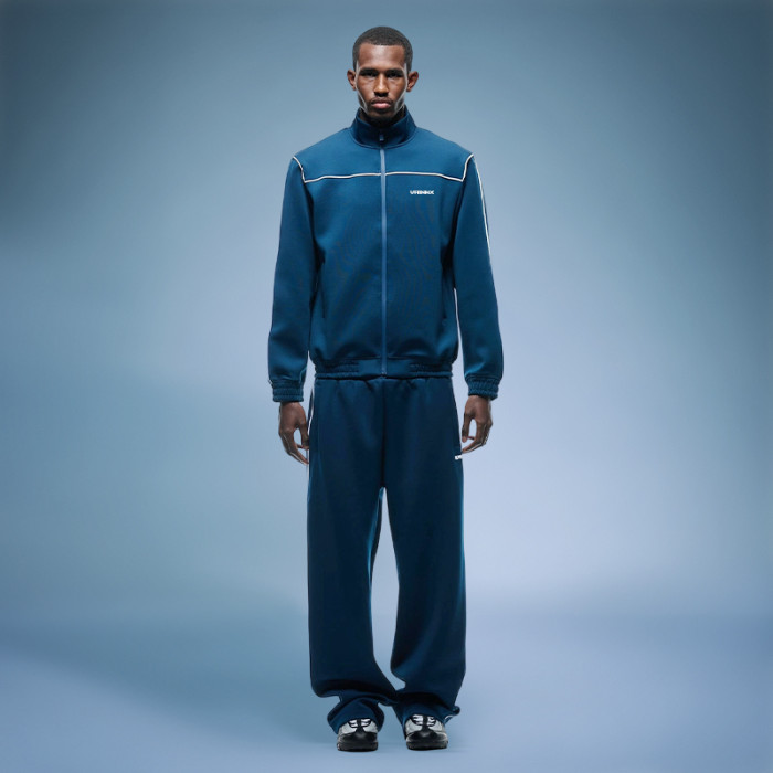 Custom Nylon Windbreaker Tracksuit | Zipper up Soft Shell Sweatsuits | Streetwear Tracksuits