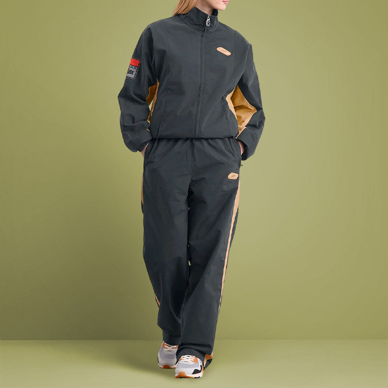 Nylon Baggy Jogging Suit