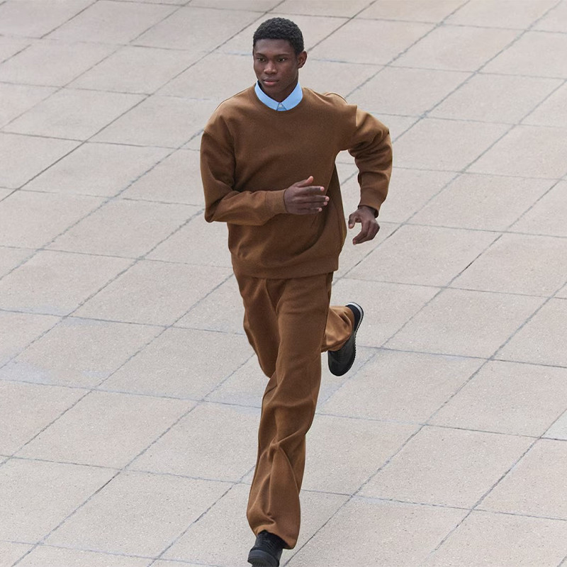 The Rise of Boxy Fit Hoodies: A Streetwear Staple