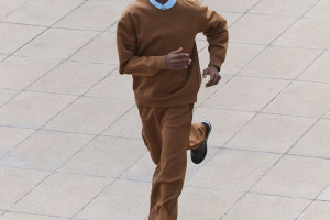 The Rise of Boxy Fit Hoodies: A Streetwear Staple