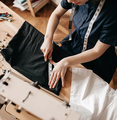 What Every Custom Hoodie Supplier Should Know About DIY Design