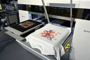 How to Choose the Right OEM Clothing Manufacturer: A 5-Step Guide for Brands