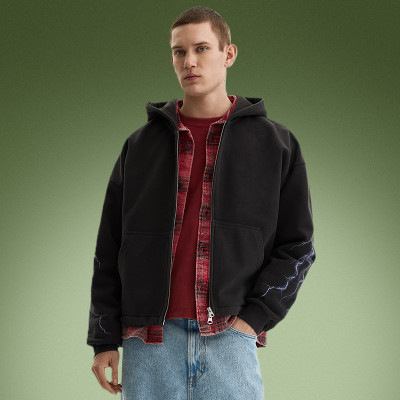 Custom Graphic Print Hoodie | Sun Faded Vintage Zip-up Hoodie | Oversized Streetwear Manufacture