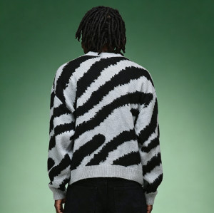 Custom Zebra Striped Crewneck Sweater | Thick Jacquard Knitted Sweater | Men's Sweater Manufacturer