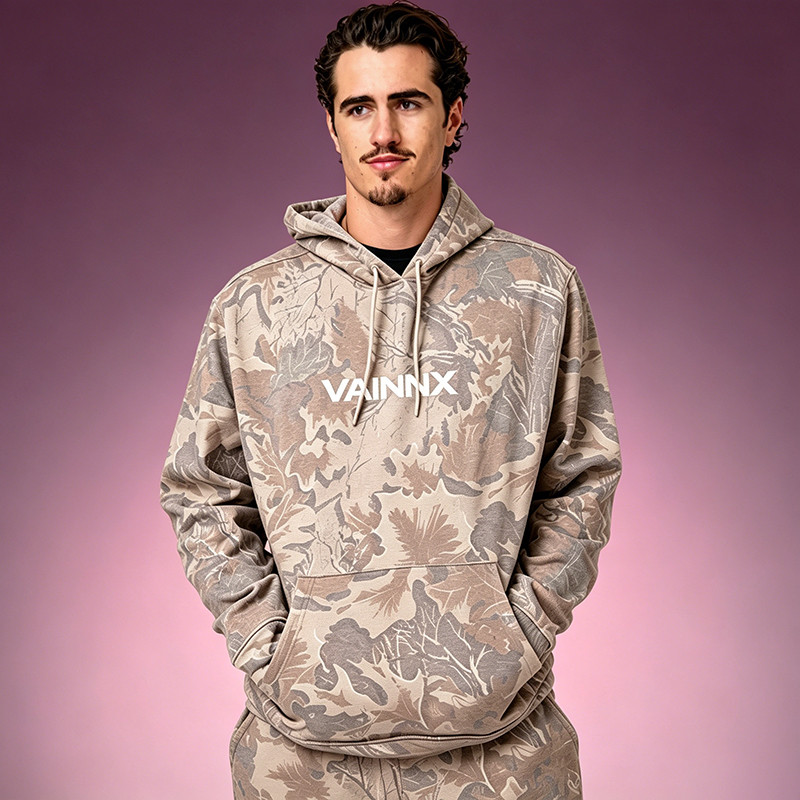 Leaf pattern pullover hoodie