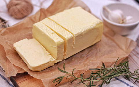 Conveyor belt metal detector can detect metal impurities in butter