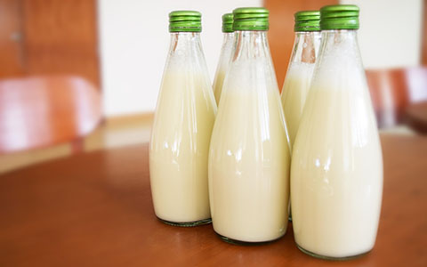 Checkweighers for Liquid Milk processing
