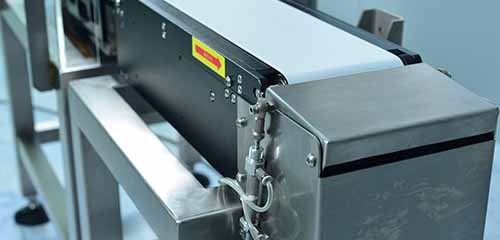 The high speed checkweigher scales has Flexible rejection methods