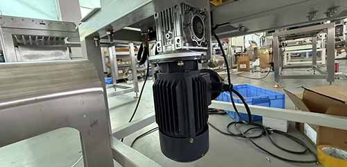 Dynamic Checkweighers for Ex Zones with Explosion-Proof Motor Design