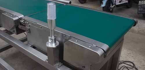Light-Mid Weight Checkweigher with Removable belt
