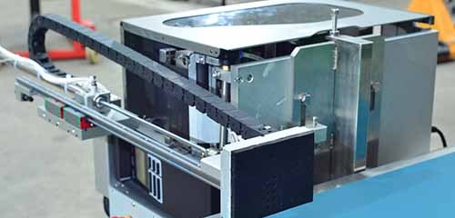 End of Line Weigh Price Labeler with Adjustable Labeling Head