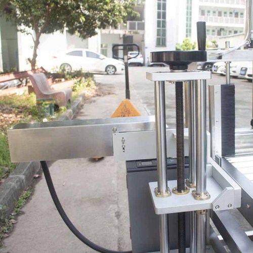 Automatic Labeler SL