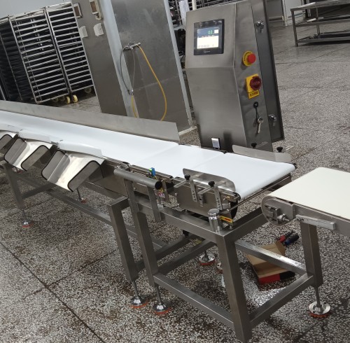 Why the Seafood Industry Prefers Weight Sorting Machines: A Deep Dive into Quality and Efficiency