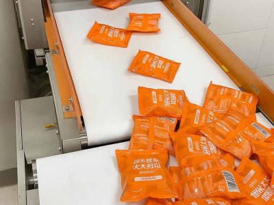 Checkweigher with Metal Detector for Enhanced Food Safety