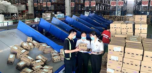 Large Parcel Dynamic Weighing Scale to Industrial Equipment