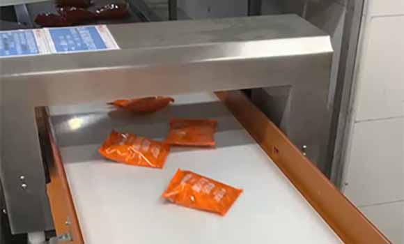 Pasta Line Metal Detection
