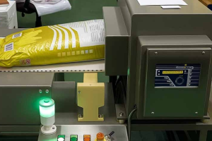 Metal Detection in the Food Industry: Ensuring Safety and Compliance