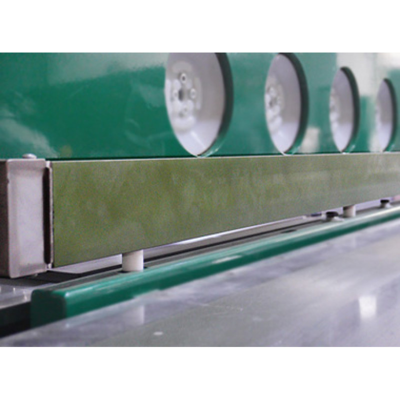 Uneven Heating Plate in Plastic Sheet Welding Machines: Causes, Testing and Solutions Introduction