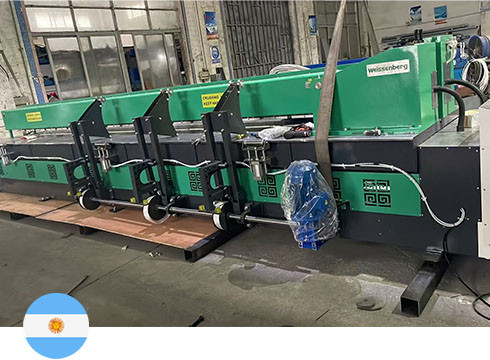 WeiBond 5000 con soldadura vertical a 90° para un fabricante argentino de PP y PE.