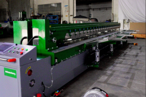 🔥Herstellung von Polyethylen-Feuerlöschtanks: Herausforderungen beim großflächigen Kunststoffschweißen und die Rolle von 8-Meter-Kunststoff-Stumpfschweißmaschinen