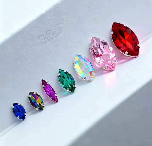 Marquis Claw Rhinestone