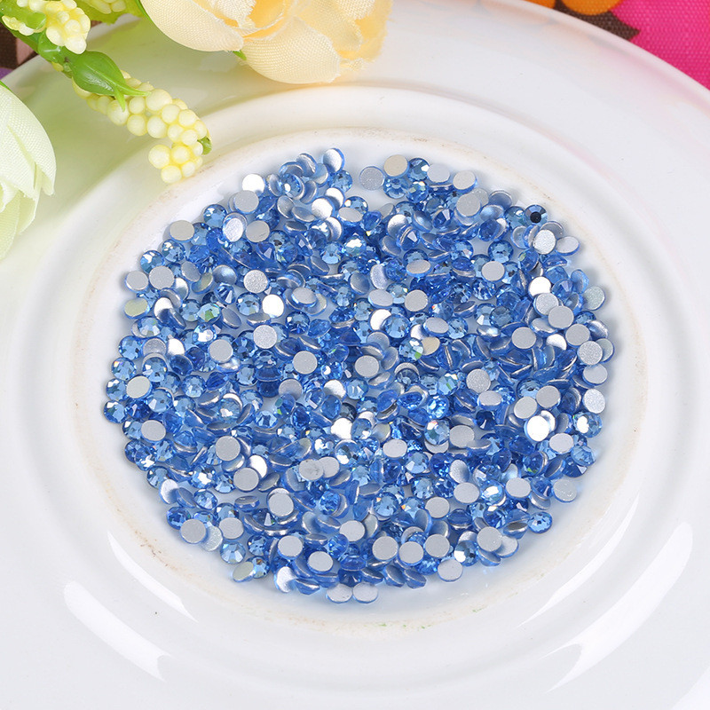 round Flatback Glass Rhinestones