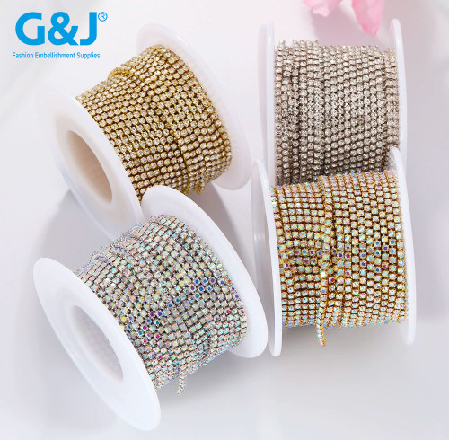 A row of Mesh Claw Rhinestones  | accessory claw stone | jewelry accessorie | sew on rhinestones