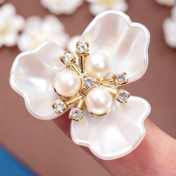 Pearl Flower Claw Rhinestone |jewelry accessorie | pendant pearl | baroque pearl pendant