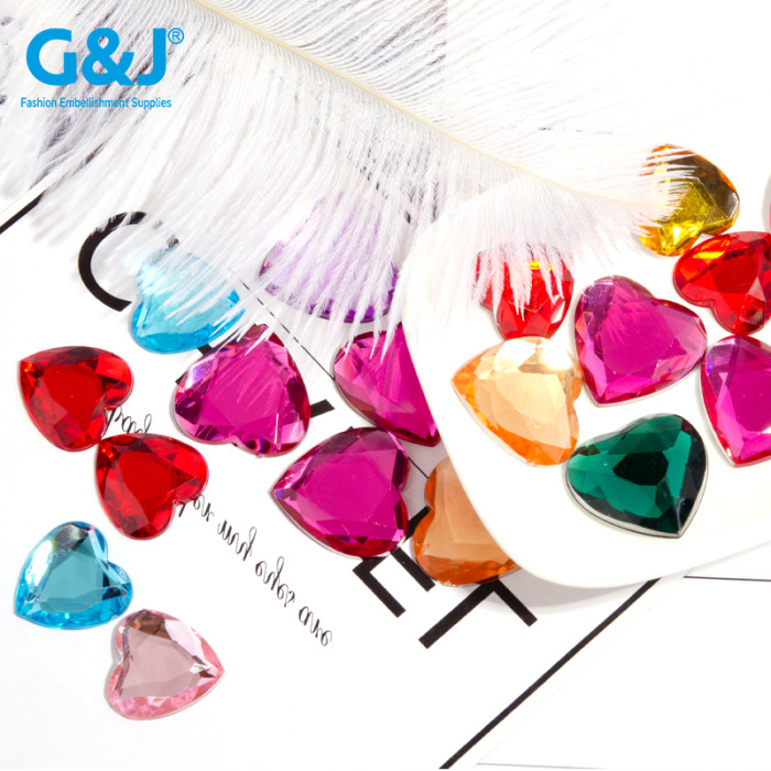 Heart Flatback Acrylic Rhinestones | acrylic rhinestones | plastic rhinestones | sew on acrylic gems