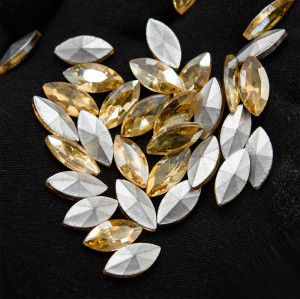 Pointed-bottom glass rhinestones hot-fix rhinestones |clear glass rhinestones | glass rhinestones | high quality glass rhinestones |