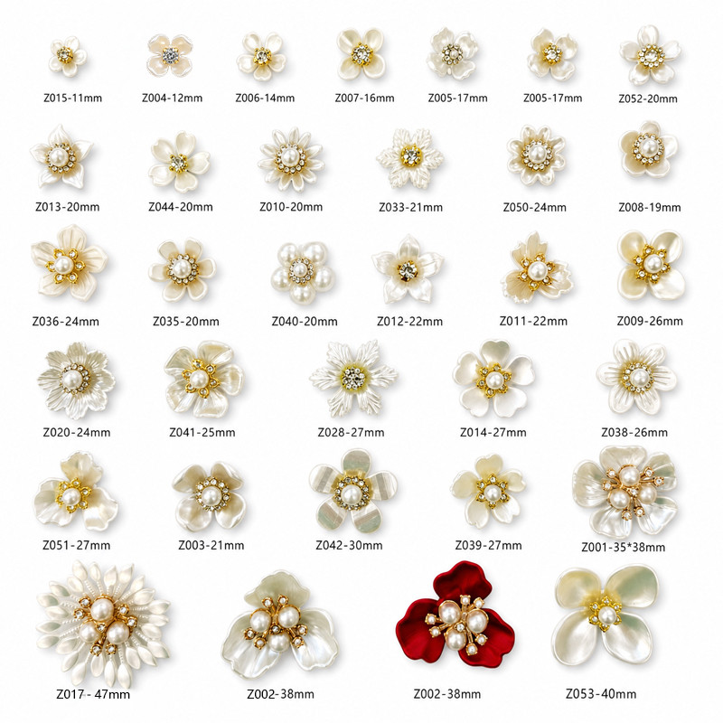 Pearl flower rhinestone decorations on straw hat