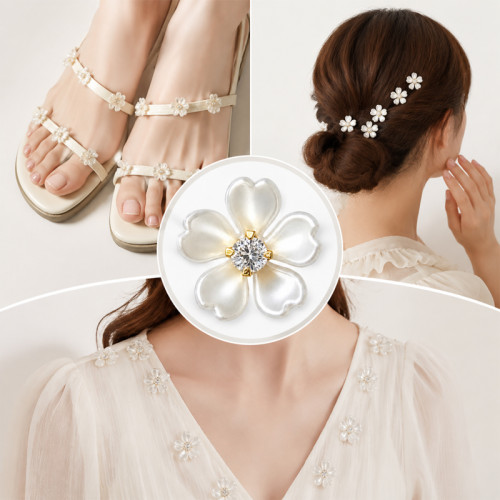 Wholesale Pearl Flower Rhinestones| Apparel & Accessories |Z006