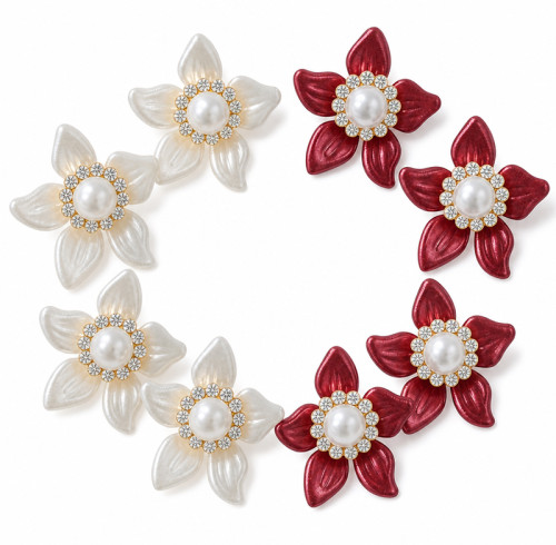 Wholesale Five-Petal Pearl Blossom Rhinestone Appliques with Crystal Halo | Apparel & Accessories |Z013