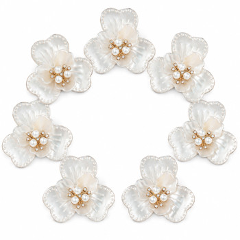 Wholesale Double-Layer Heart-Shaped Pearl Flower Rhinestone Applique with Three-Pearl Center | Bridal Accessories |Z093