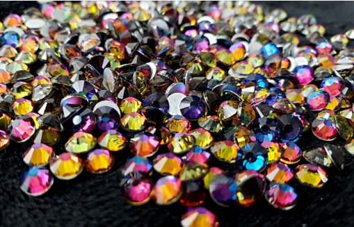  Rhinestones in Jewelry