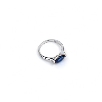 925 Sterling Silver Lab-Created Blue Sapphire Ring | 5 × 11 mm Pear Brilliant Cut
