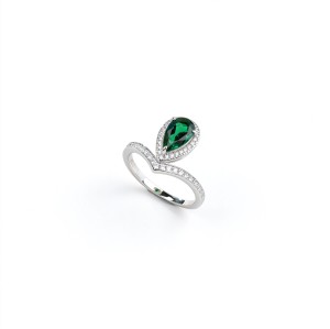 925 Sterling Silver Lab-Created Emerald Ring | Pear-Cut Green Gemstone | Elegant Fine Jewelry