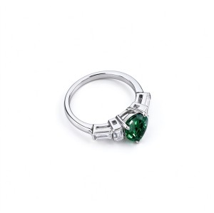 925 Sterling Silver Lab-Created Emerald Ring | Green Gemstone | Elegant Statement Jewelry