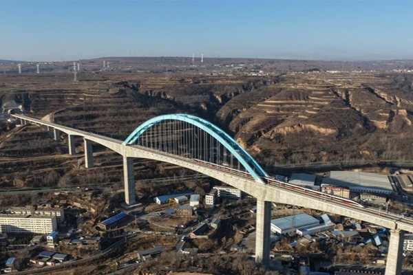 China's High-Speed Rail Operation Mileage Exceeds 50,000 km